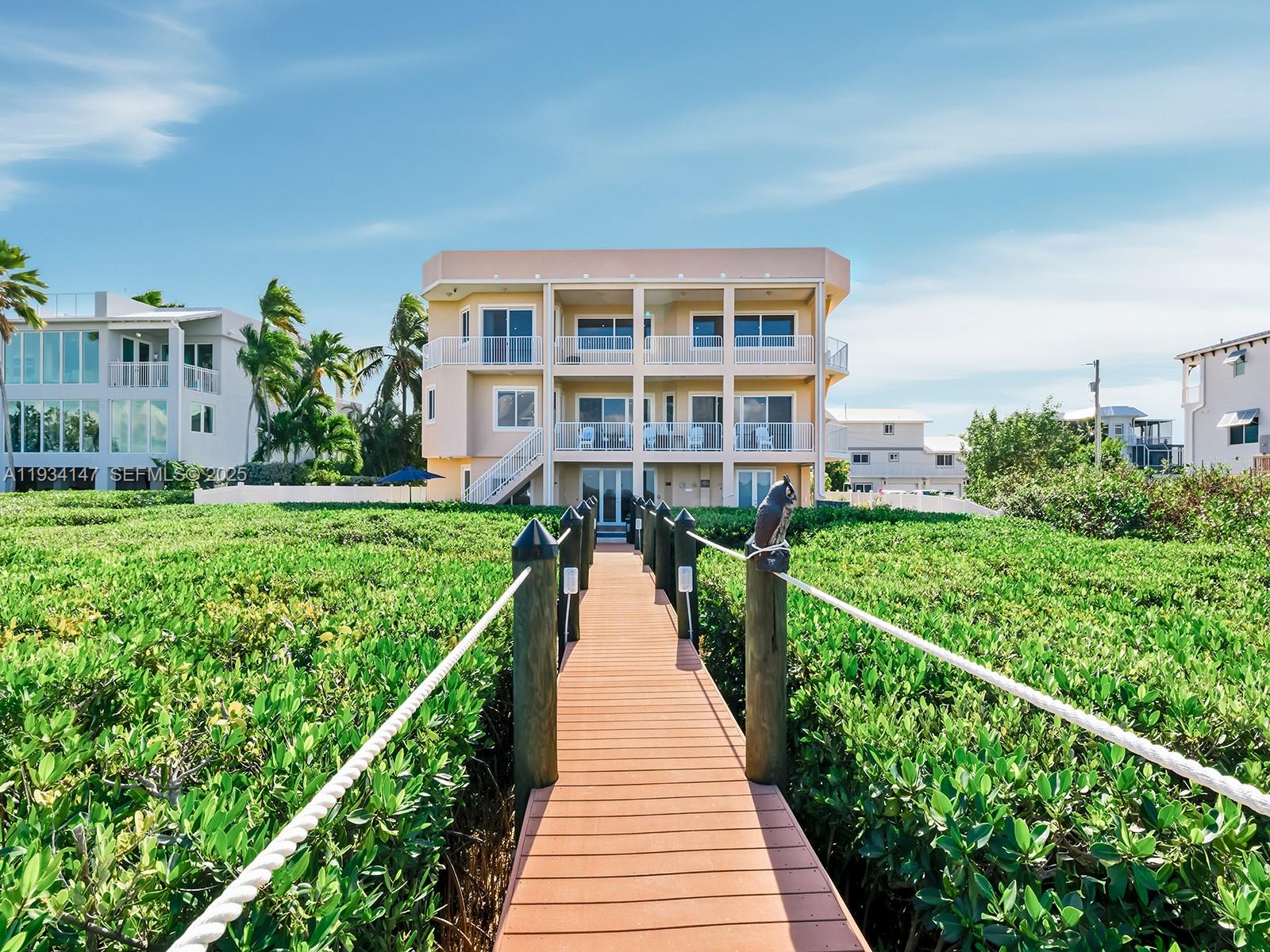 BUCCANEER PT (LARGO SOUND - Residential