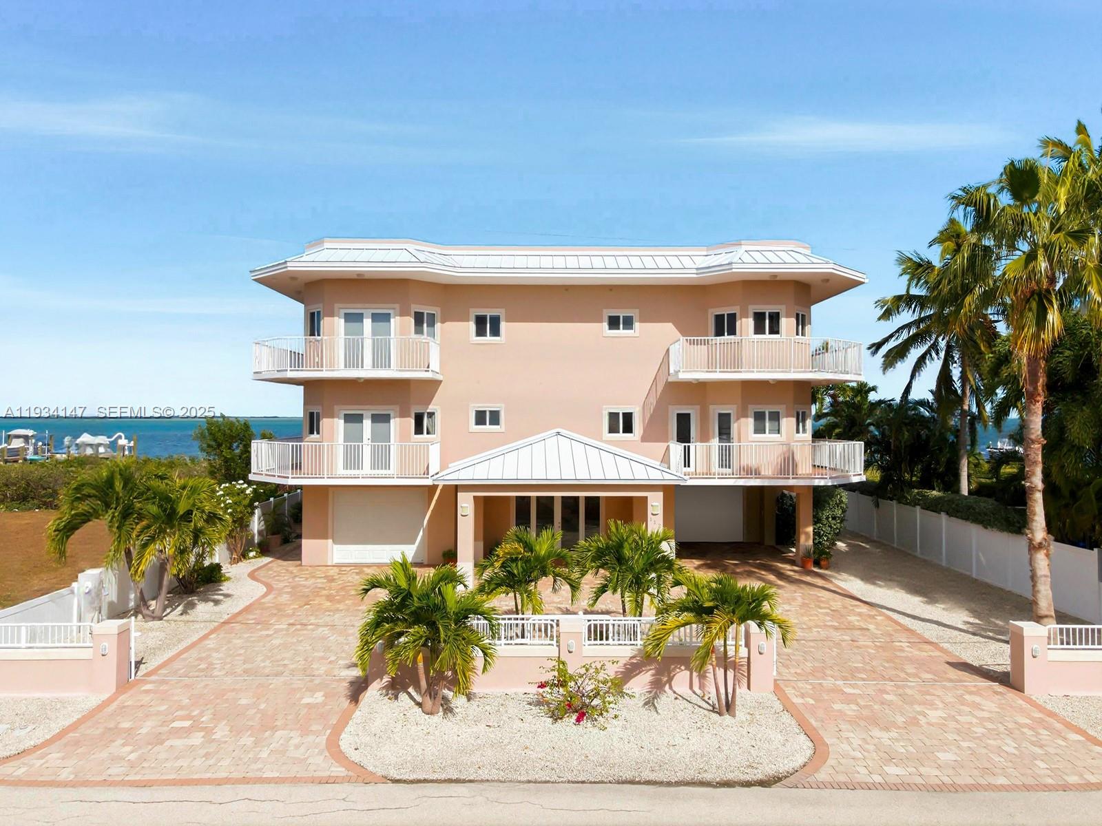 BUCCANEER PT (LARGO SOUND - Residential