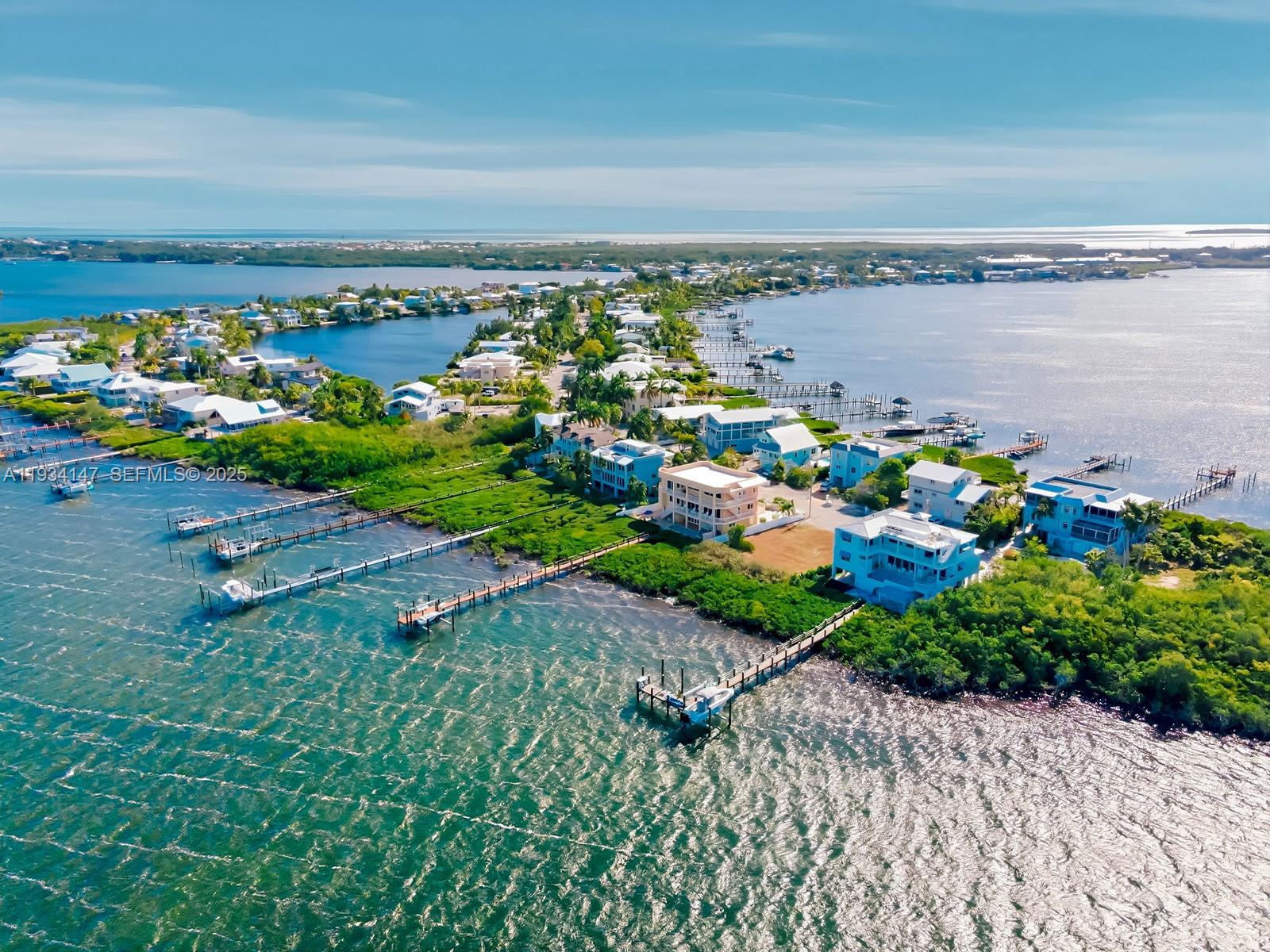 BUCCANEER PT (LARGO SOUND - Residential