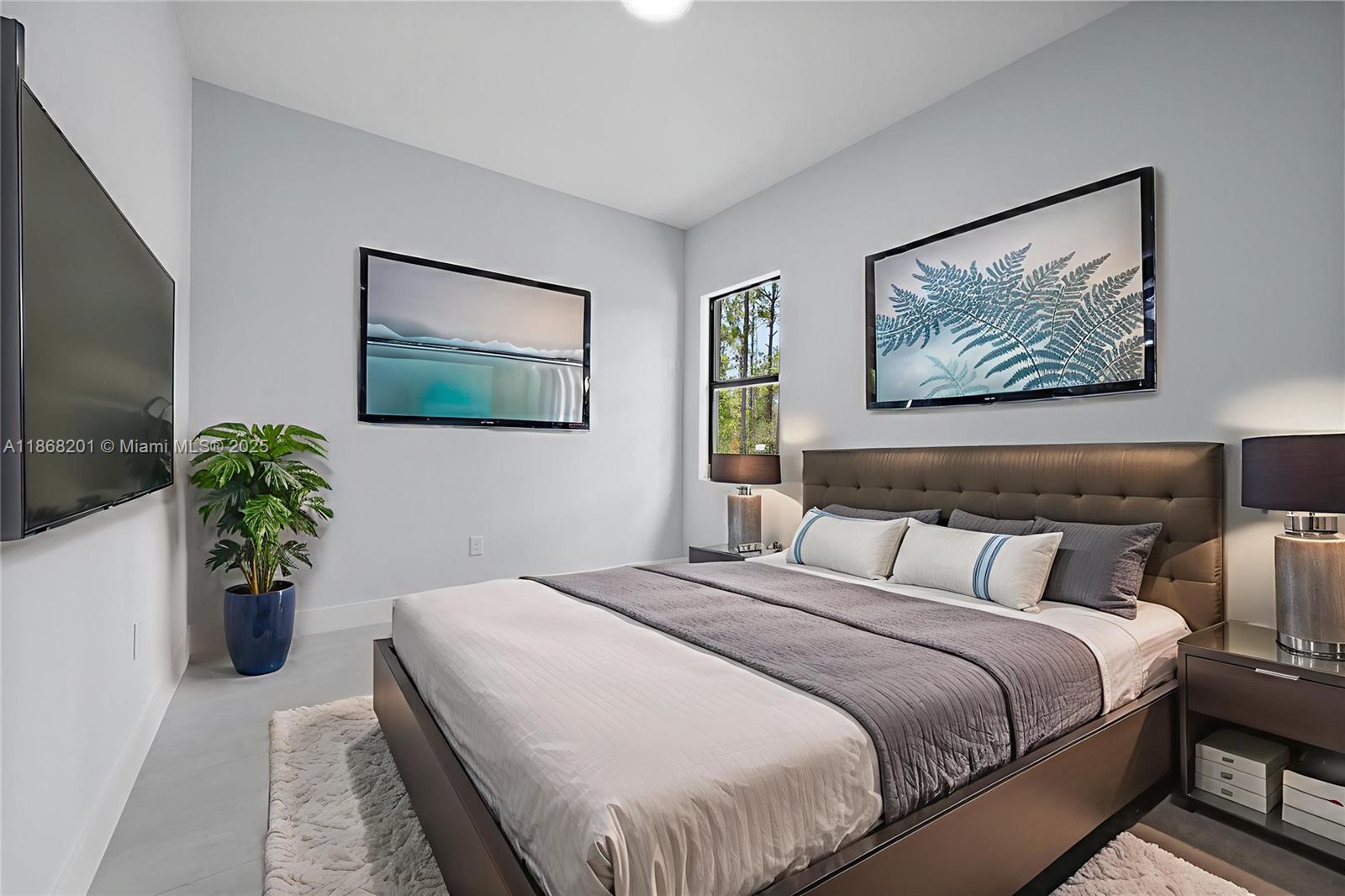 GOLDEN GATES ESTATES - Residential