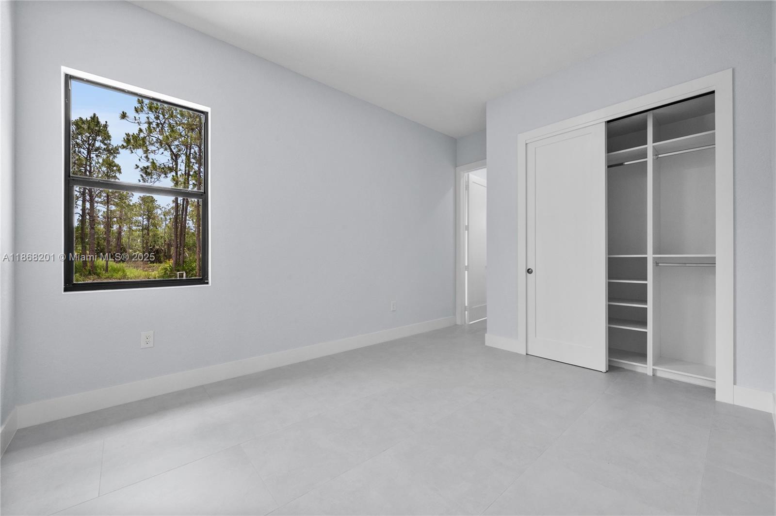 GOLDEN GATES ESTATES - Residential