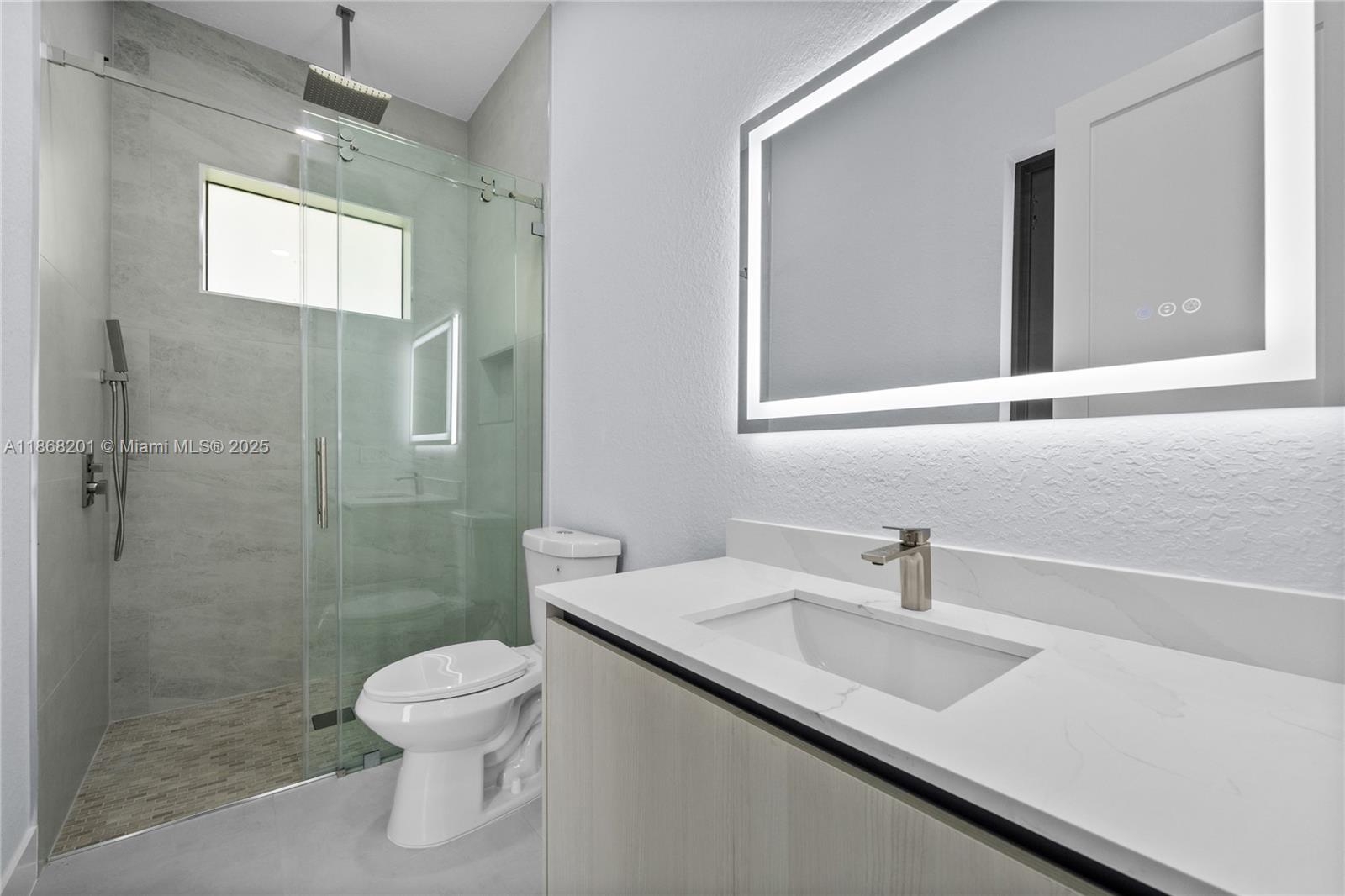 GOLDEN GATES ESTATES - Residential