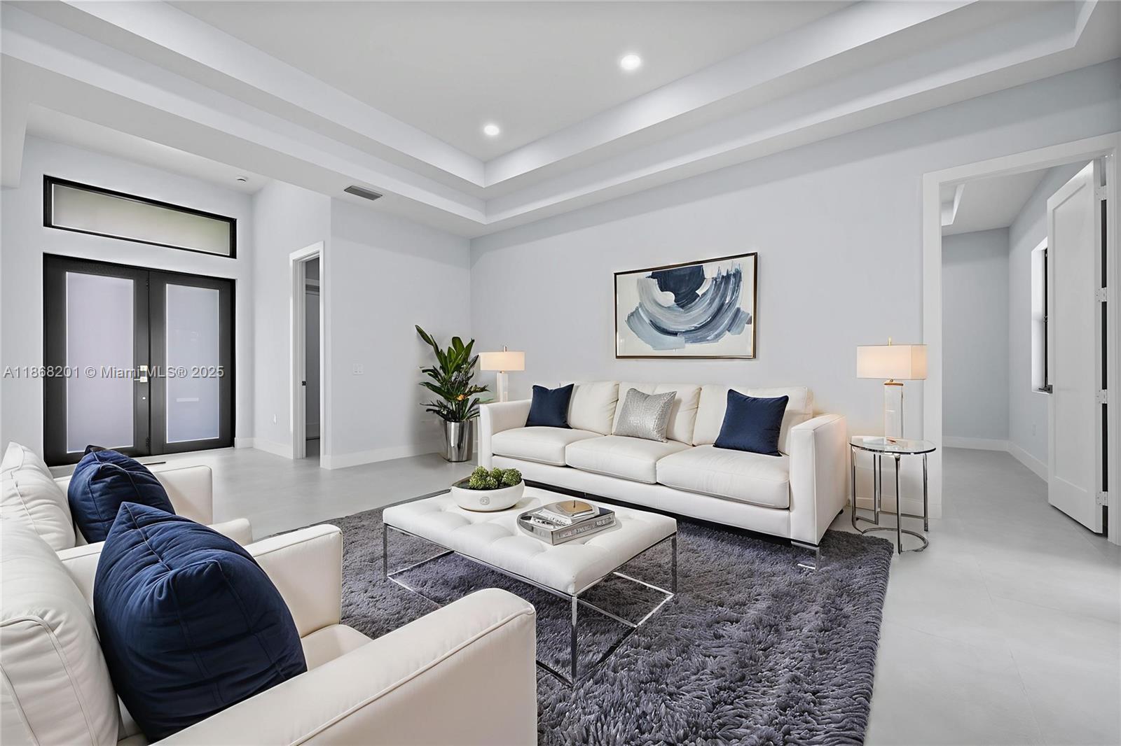 GOLDEN GATES ESTATES - Residential