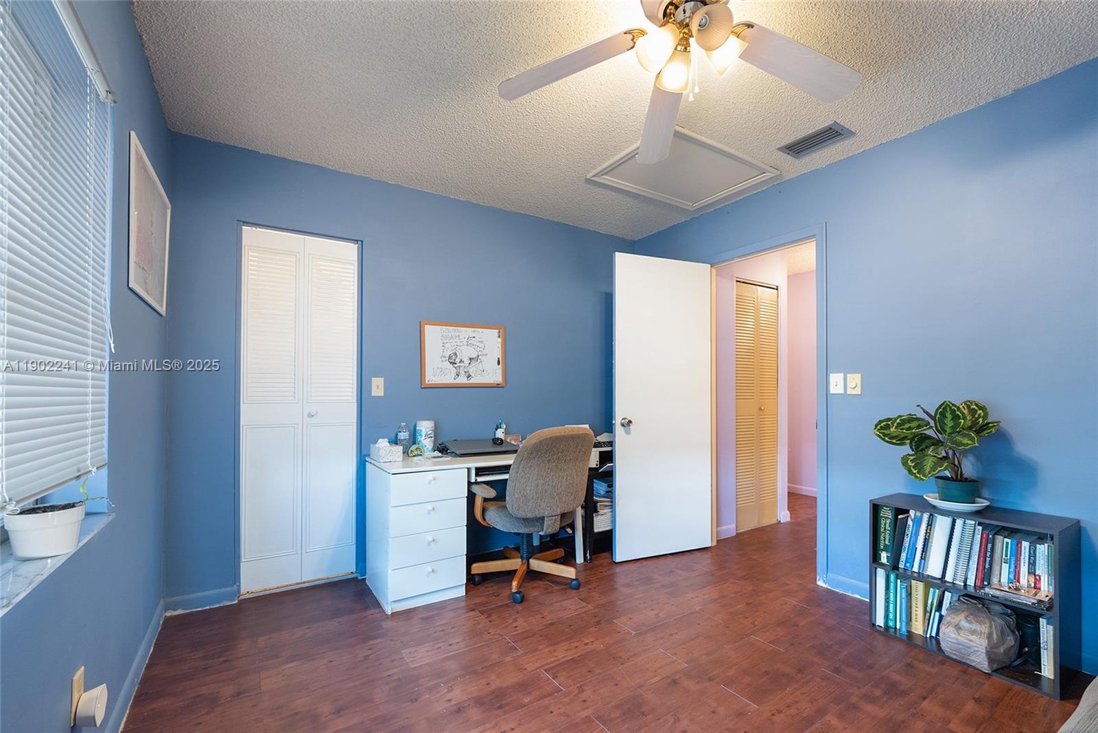 LAKEWOOD EAST SEC 1 - Residential