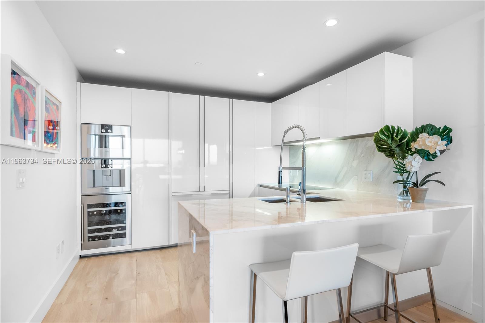 OCEANA BAL HARBOUR CONDO - Residential