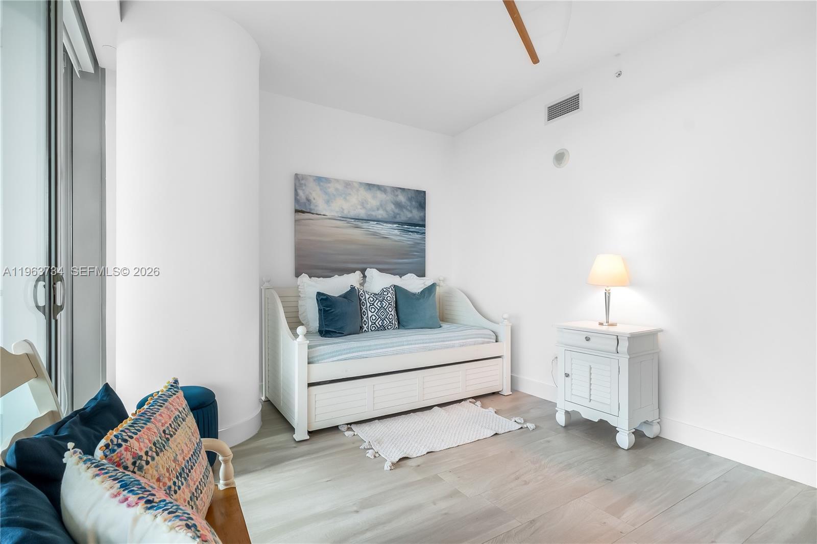 OCEANA BAL HARBOUR CONDO - Residential