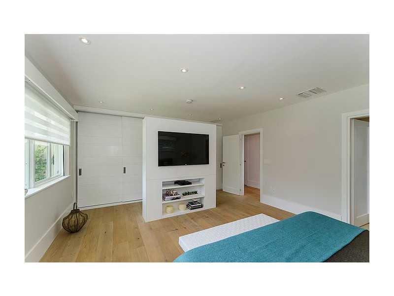 CRYSTAL BLUFF - Residential