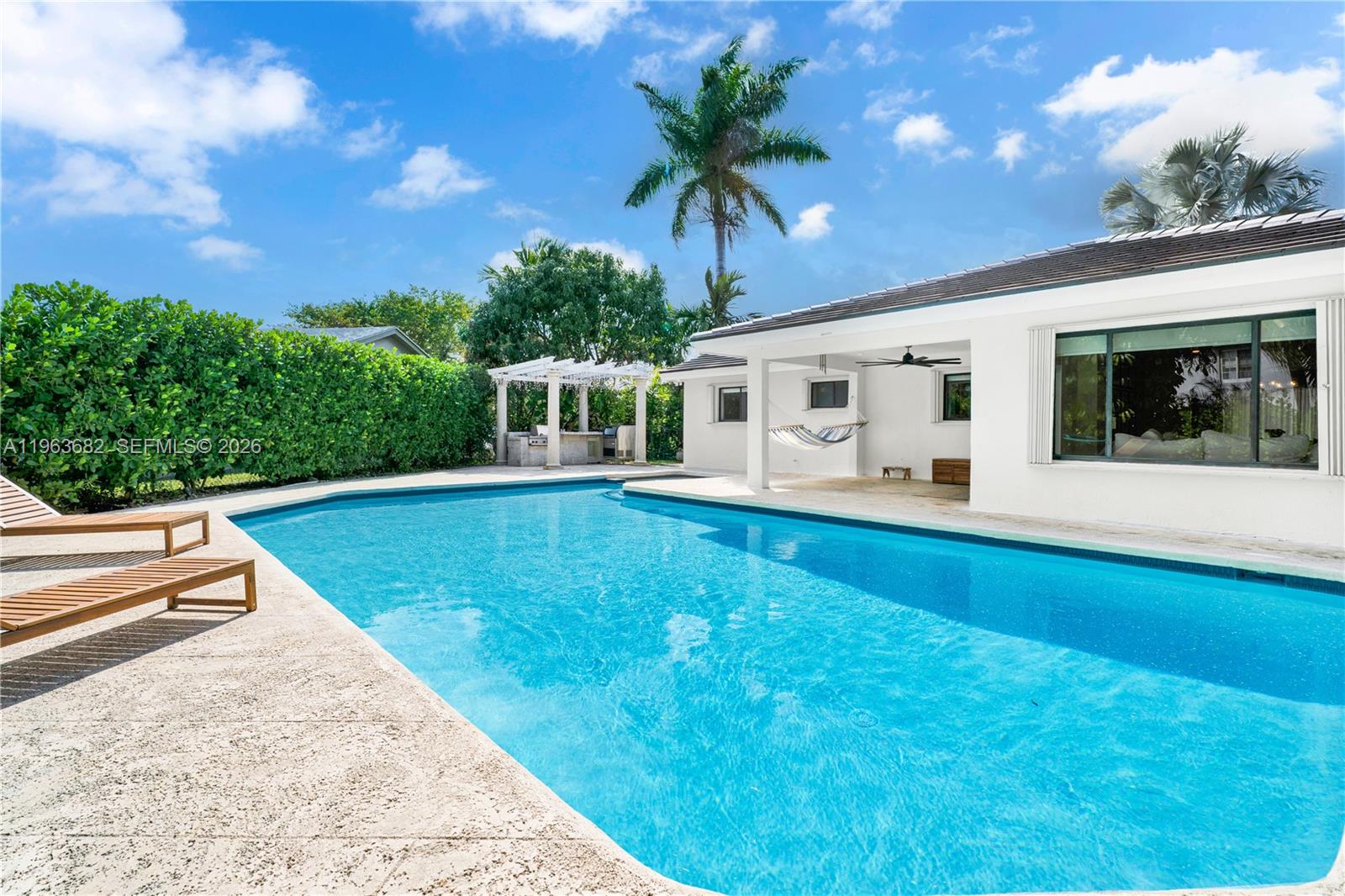 OLD CUTLER COMMON UNIT 2 - Residential