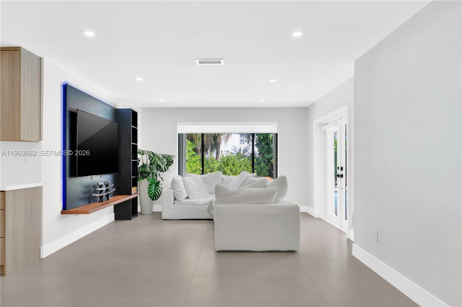 OLD CUTLER COMMON UNIT 2 - Residential