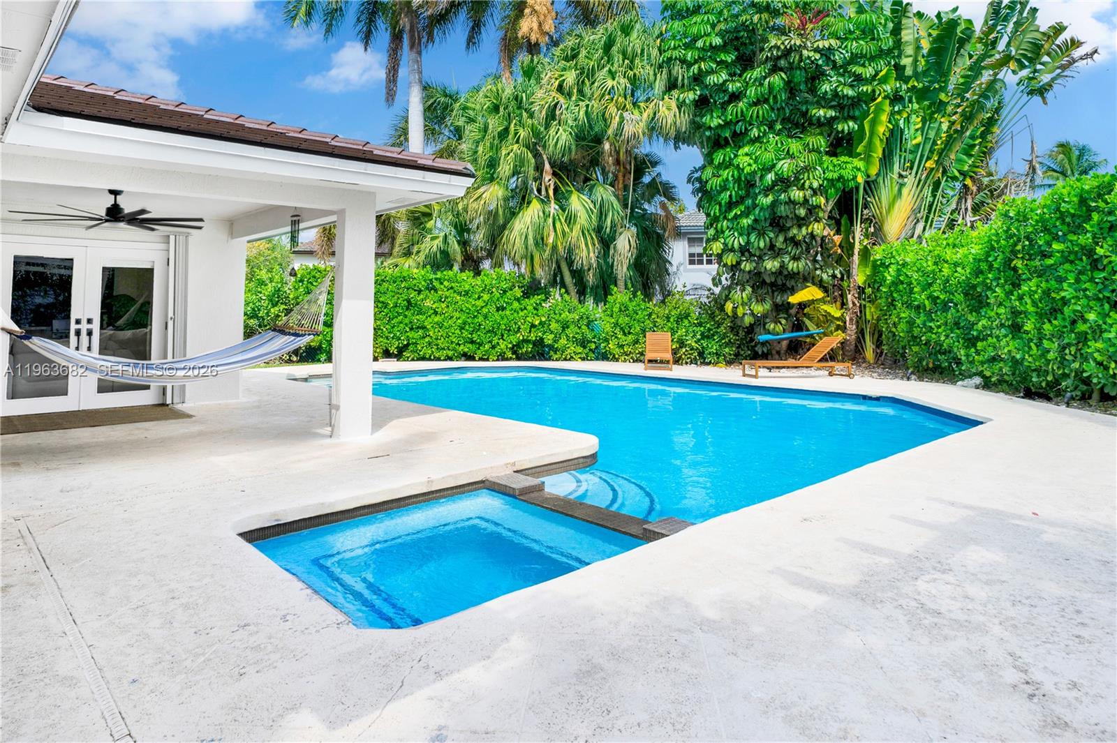 OLD CUTLER COMMON UNIT 2 - Residential