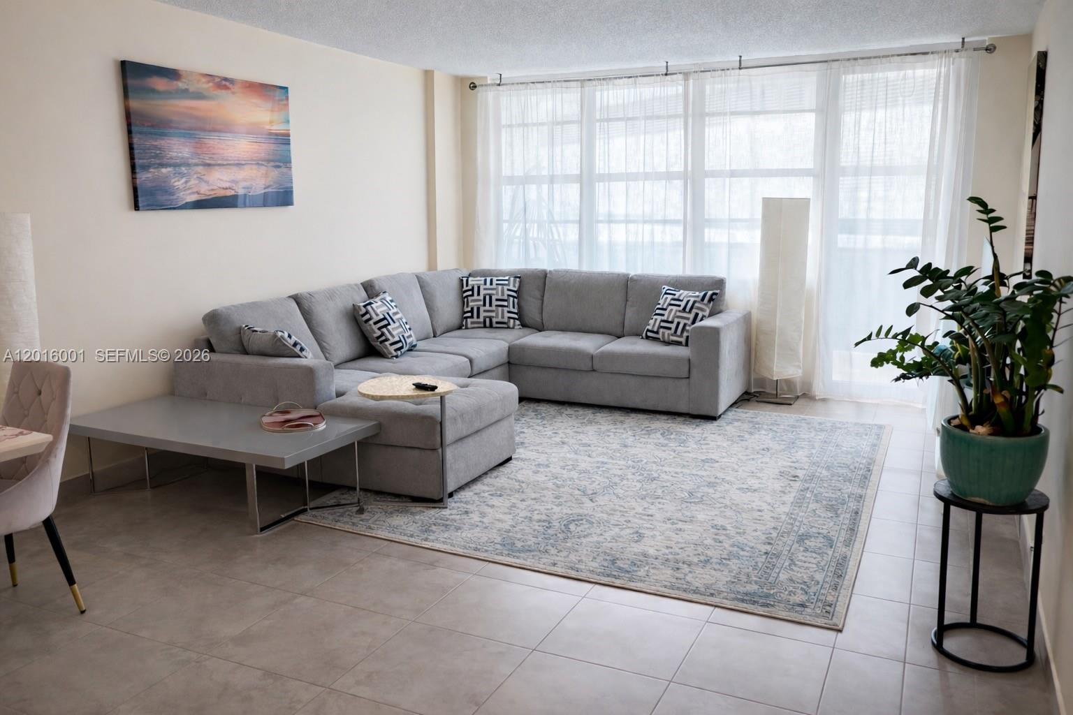3725 S Ocean Dr 1015