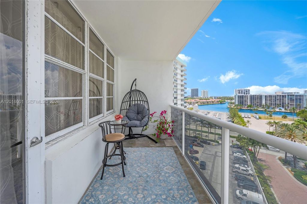 Photo of 3725 S Ocean Dr #1015, Hollywood, FL 33019 (MLS # A12016001)