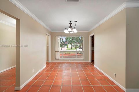 Single Family Residence in Hollywood FL 5009 Tyler St St 7.jpg