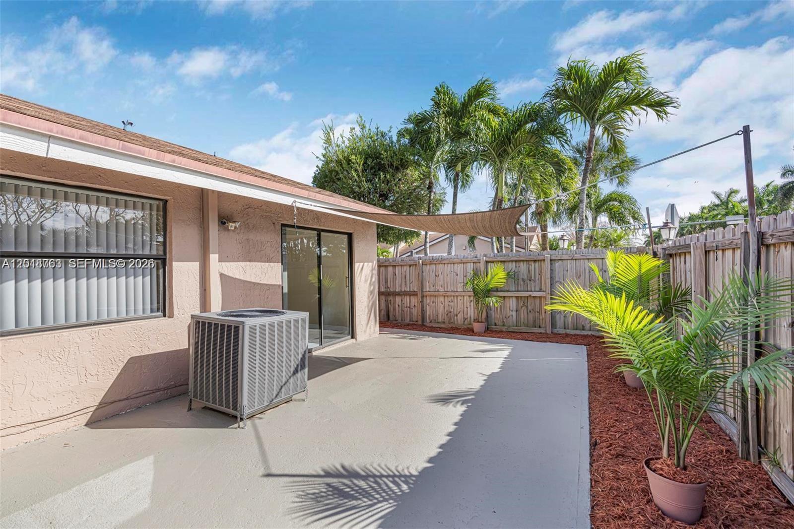 KENDALAIRE VILLAS CONDO - Residential