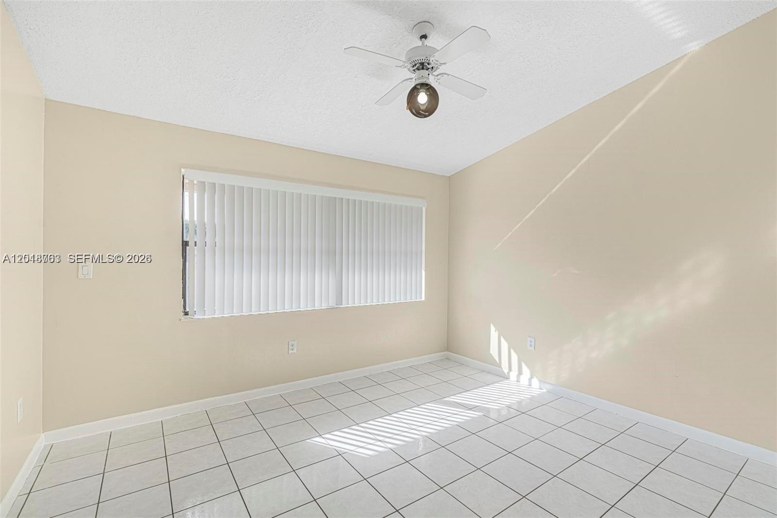 KENDALAIRE VILLAS CONDO - Residential