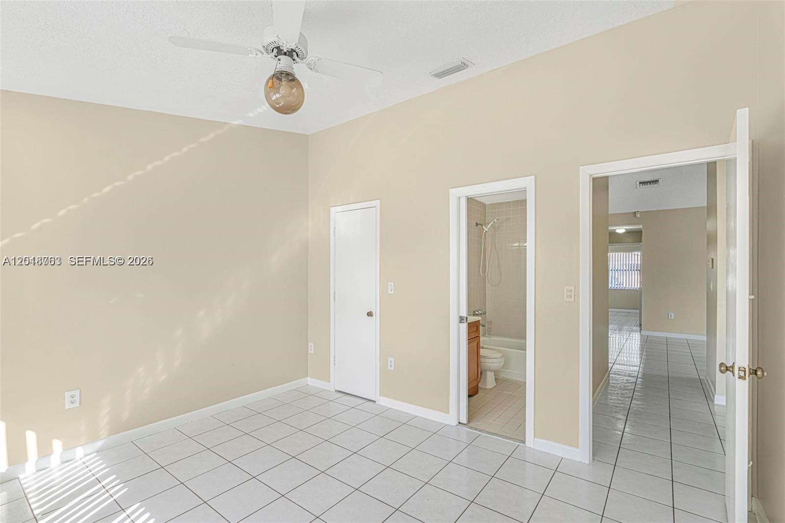 KENDALAIRE VILLAS CONDO - Residential