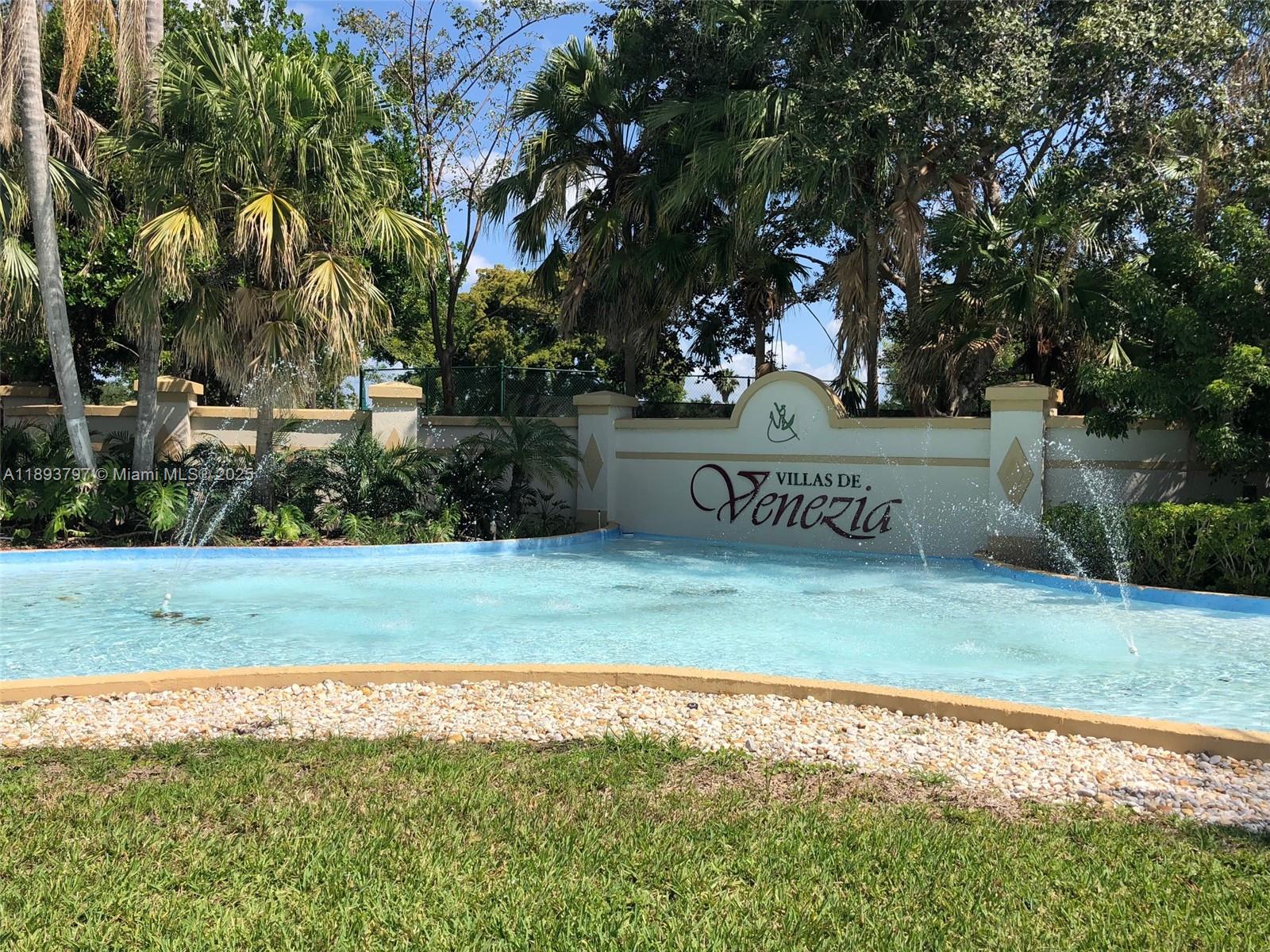 VILLAS DE VENEZIA CONDO - Residential