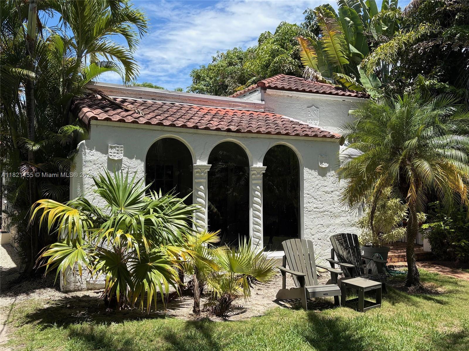 3767 Royal Palm Ave, Miami Beach, Miami-Dade County, Florida - 5 Bedrooms  
3 Bathrooms - 