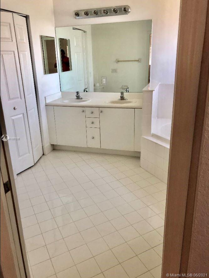 LAKES BY THE BAY DAY - Residential