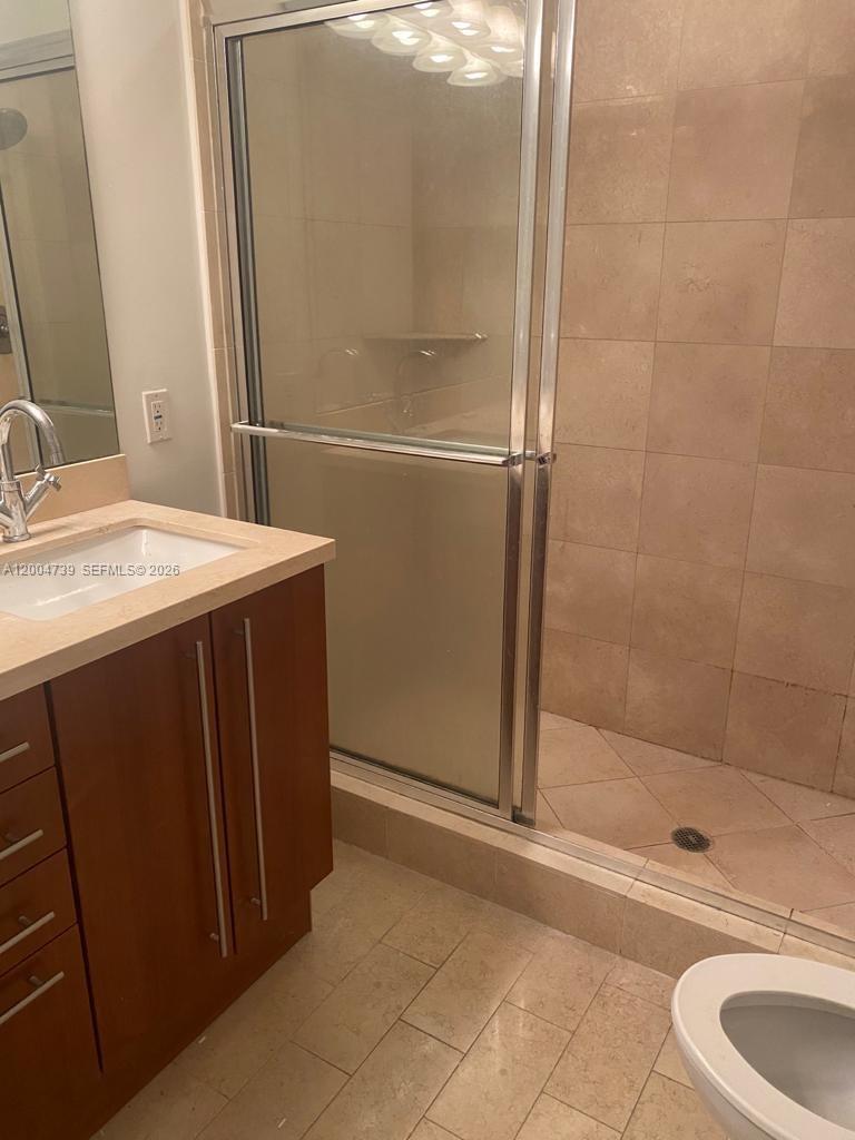 THE AXIS ON BRICKELL COND - Residential Lease