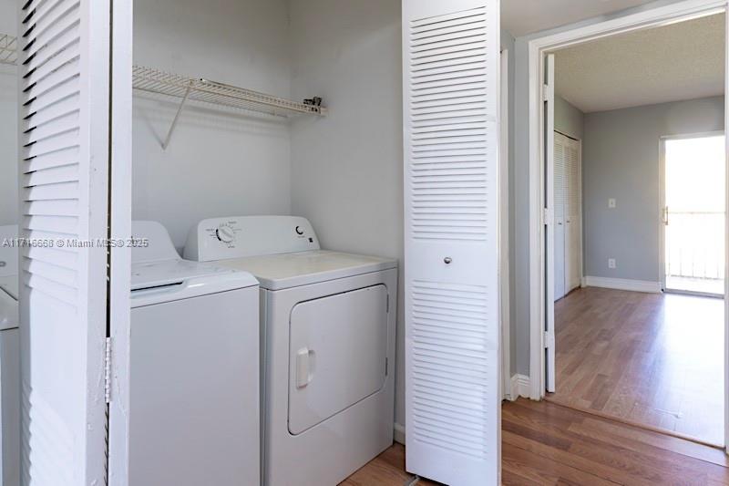 MEADOWS ON THE GREEN COND - Residential