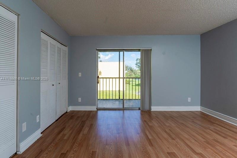 MEADOWS ON THE GREEN COND - Residential