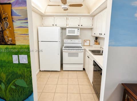 Tiny photo for 316 Southampton A #316, West Palm Beach, FL 33417 (MLS # A12077304)