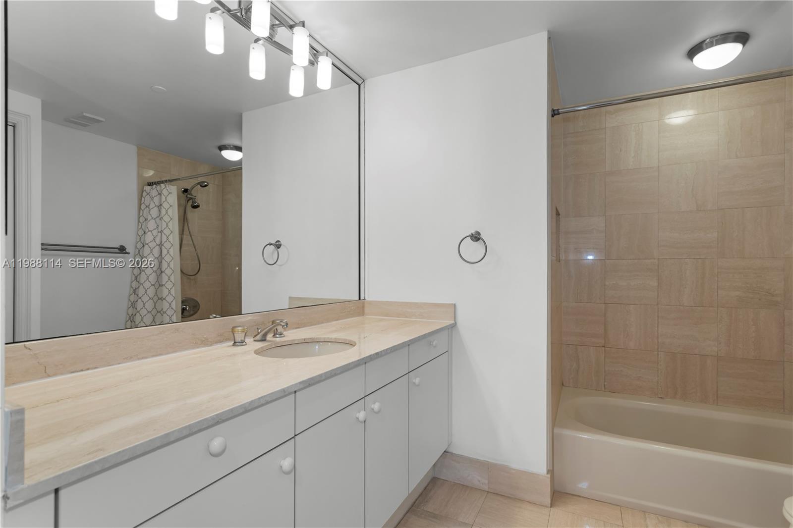 ONE ISLAND PLACE CONDO II - Residential