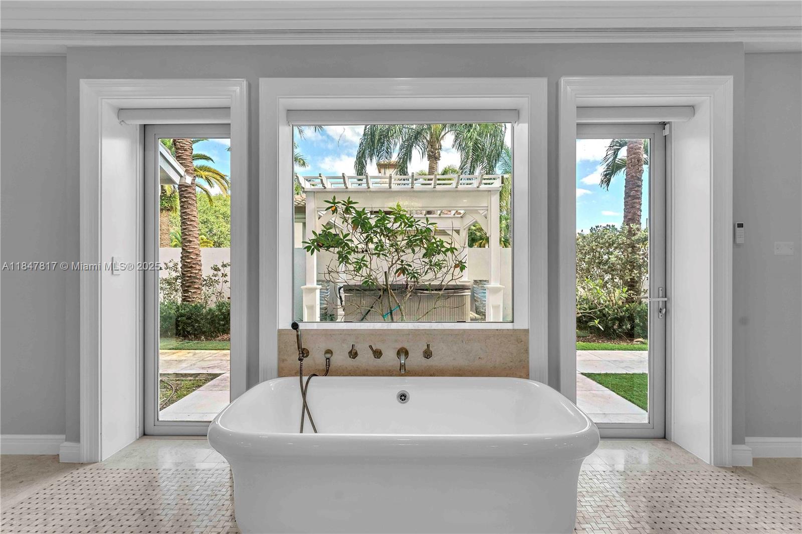 FIELDBROOK - Residential