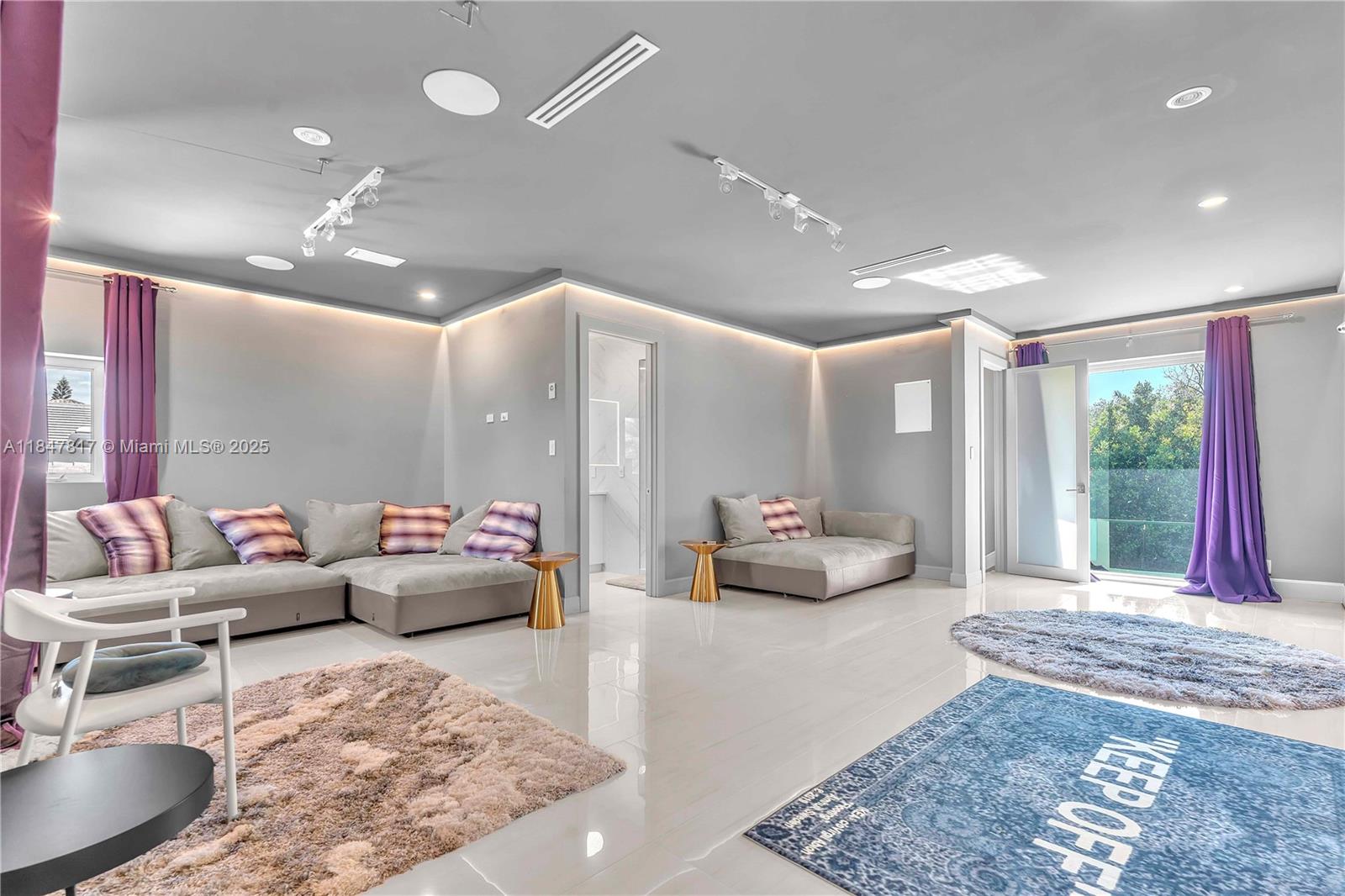 FIELDBROOK - Residential