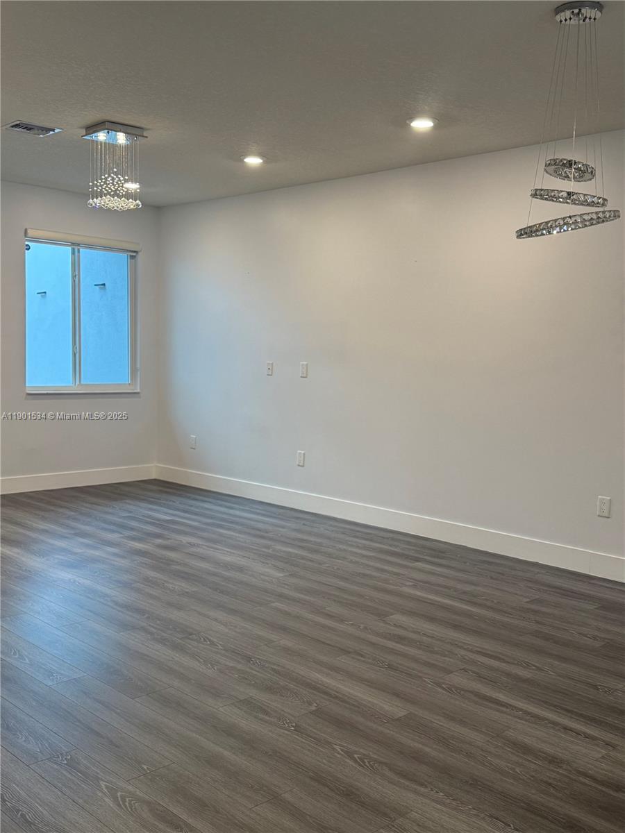 LANDMARK AT DORAL CENTRAL - Residential
