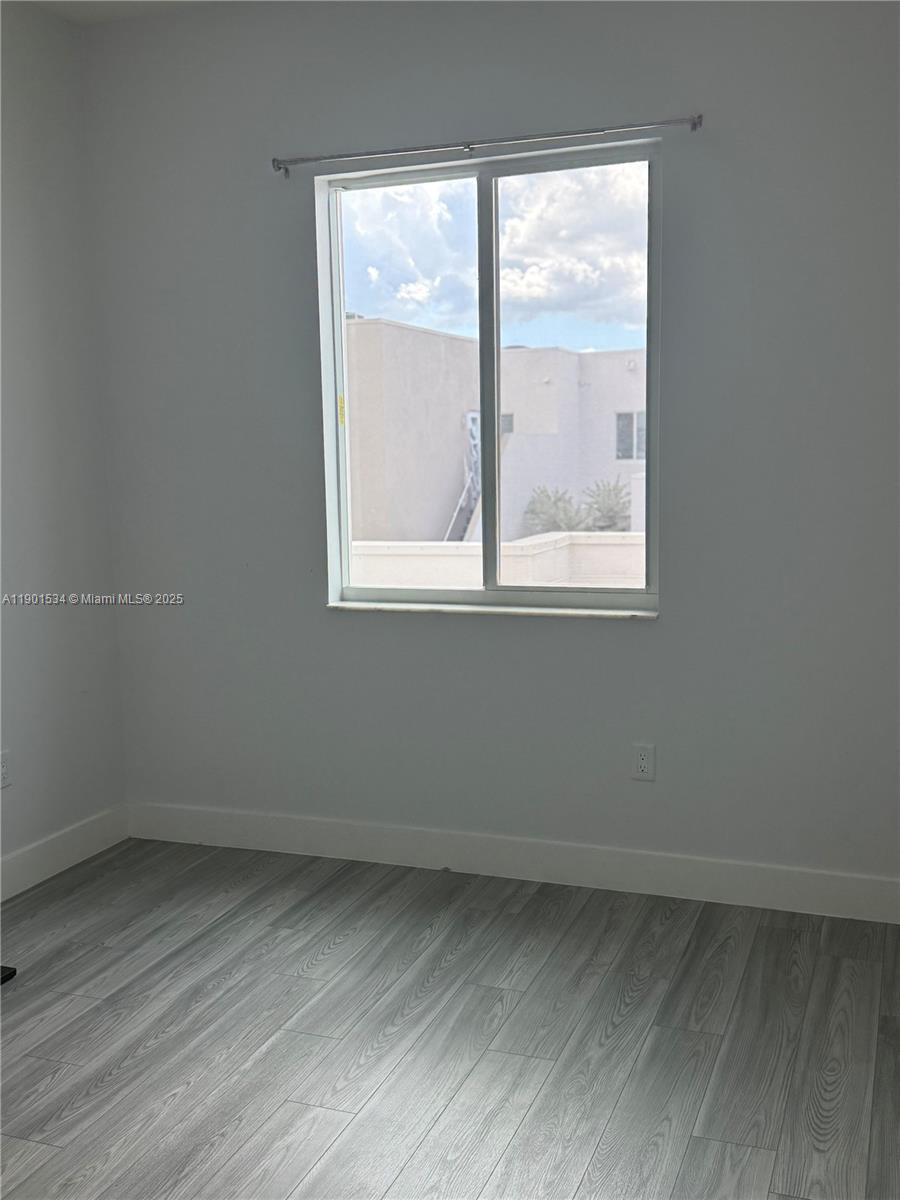 LANDMARK AT DORAL CENTRAL - Residential