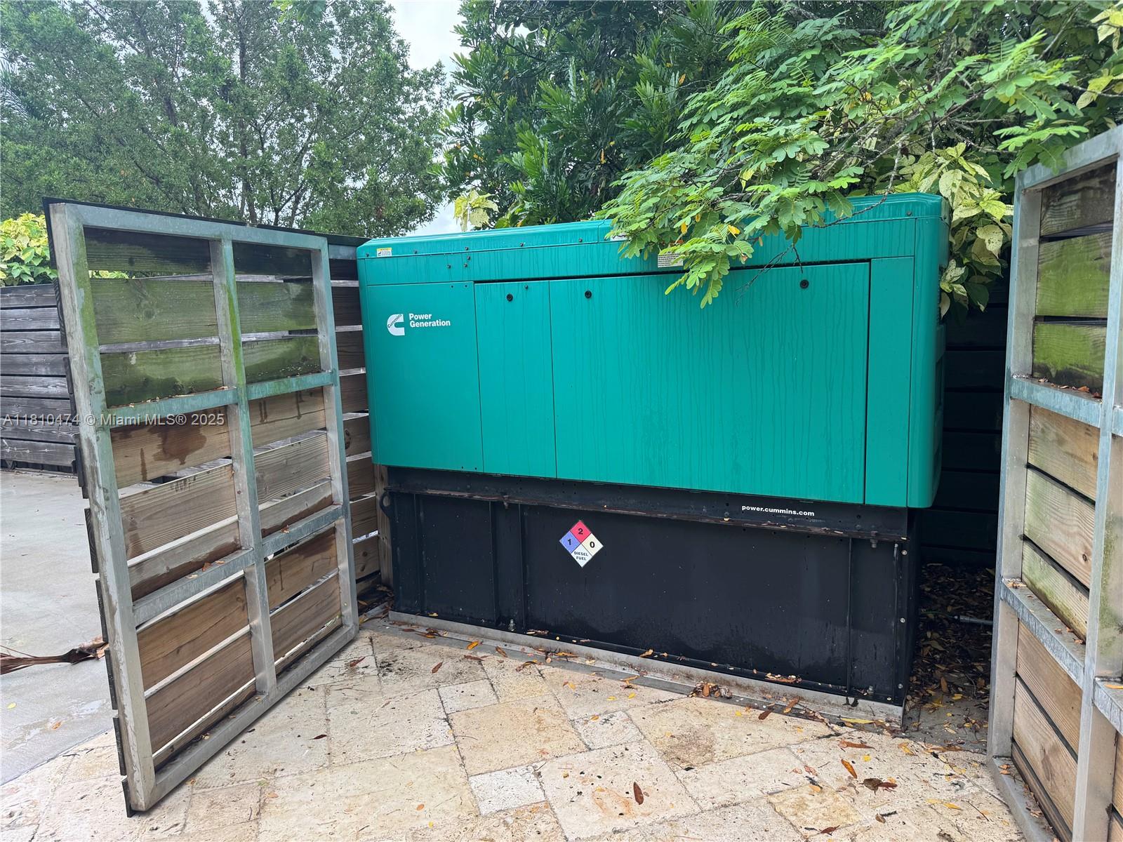 Redland Reef - Residential