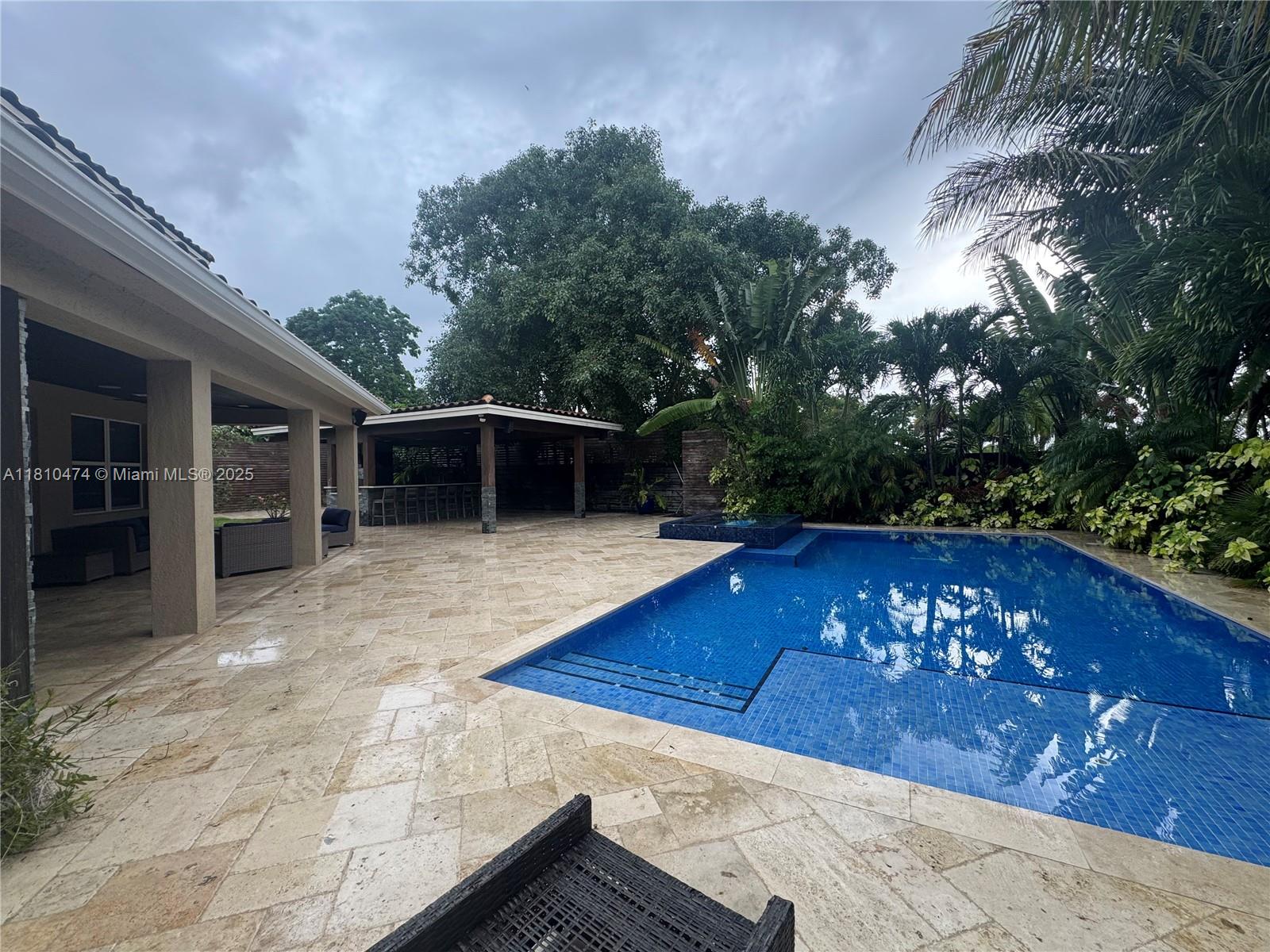 Redland Reef - Residential