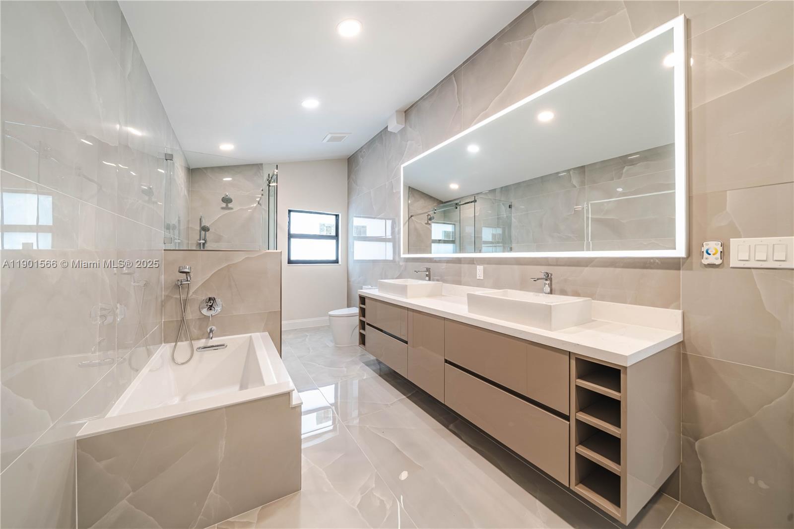 JACARANDA AREA 9 - Residential