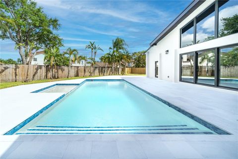 842 W Coco Plum Cir Plantation FL 33324