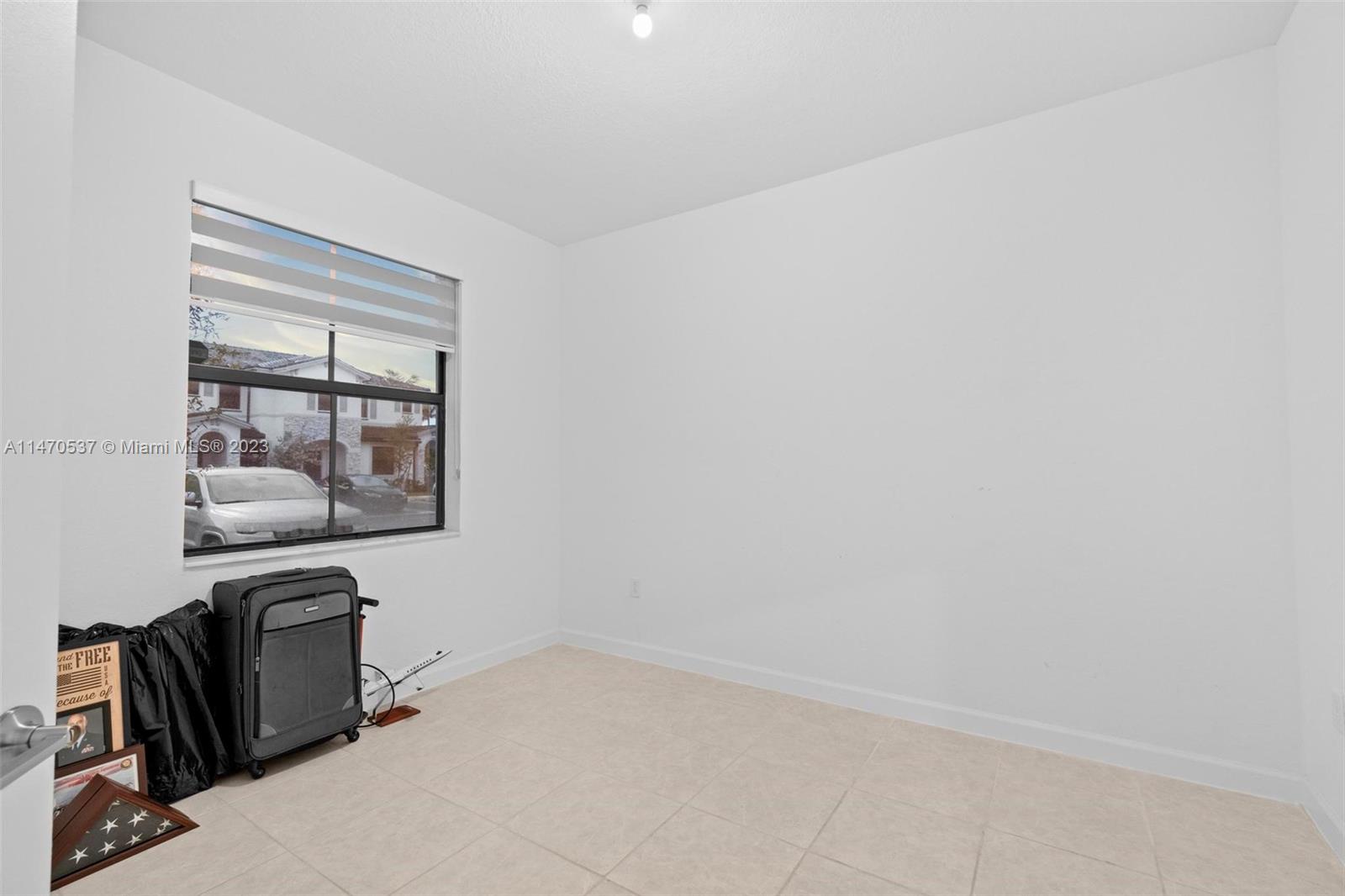 BOWTIE SUBDIVISION - Residential Lease