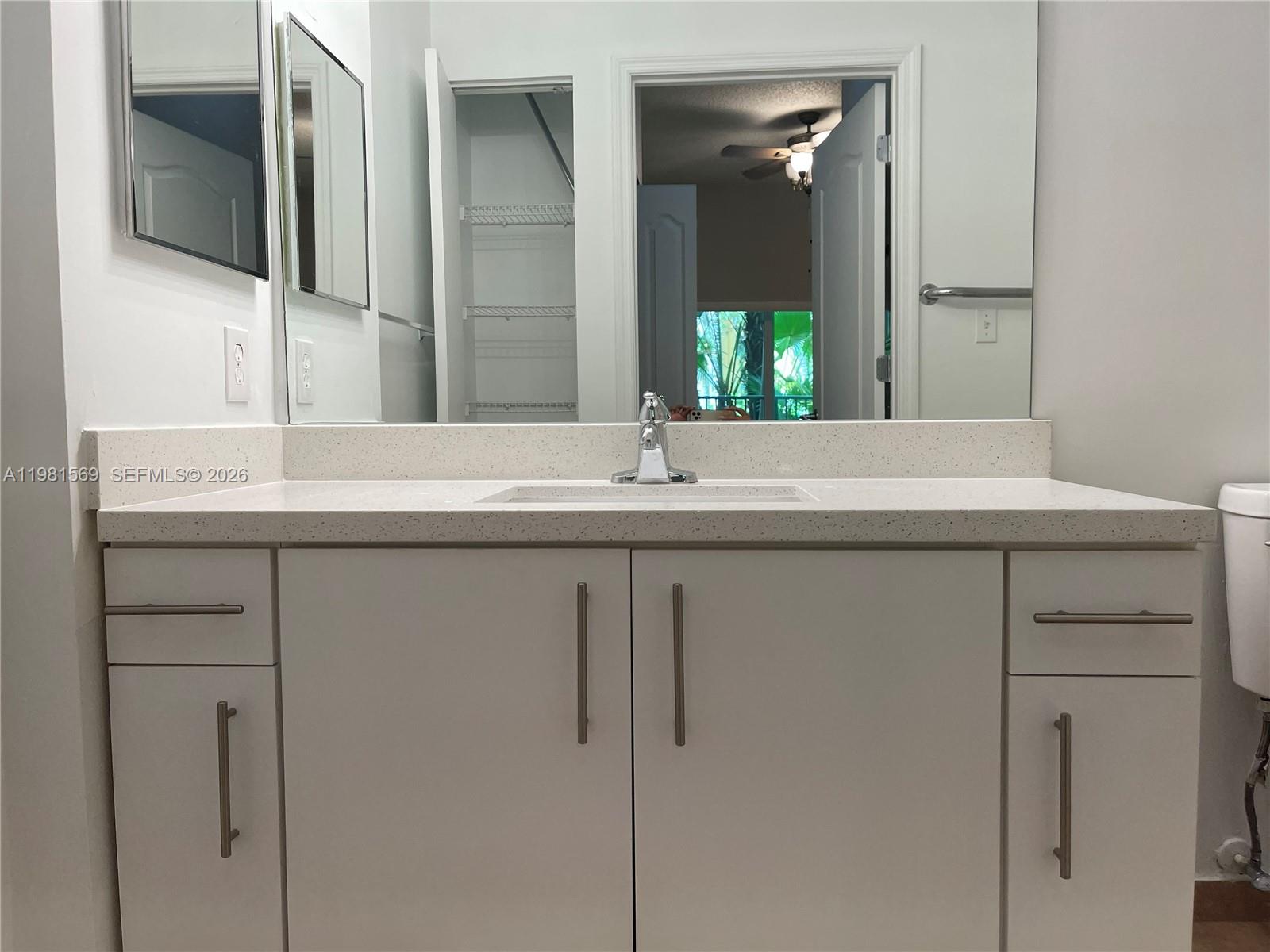 VALENCIA CONDO - Residential