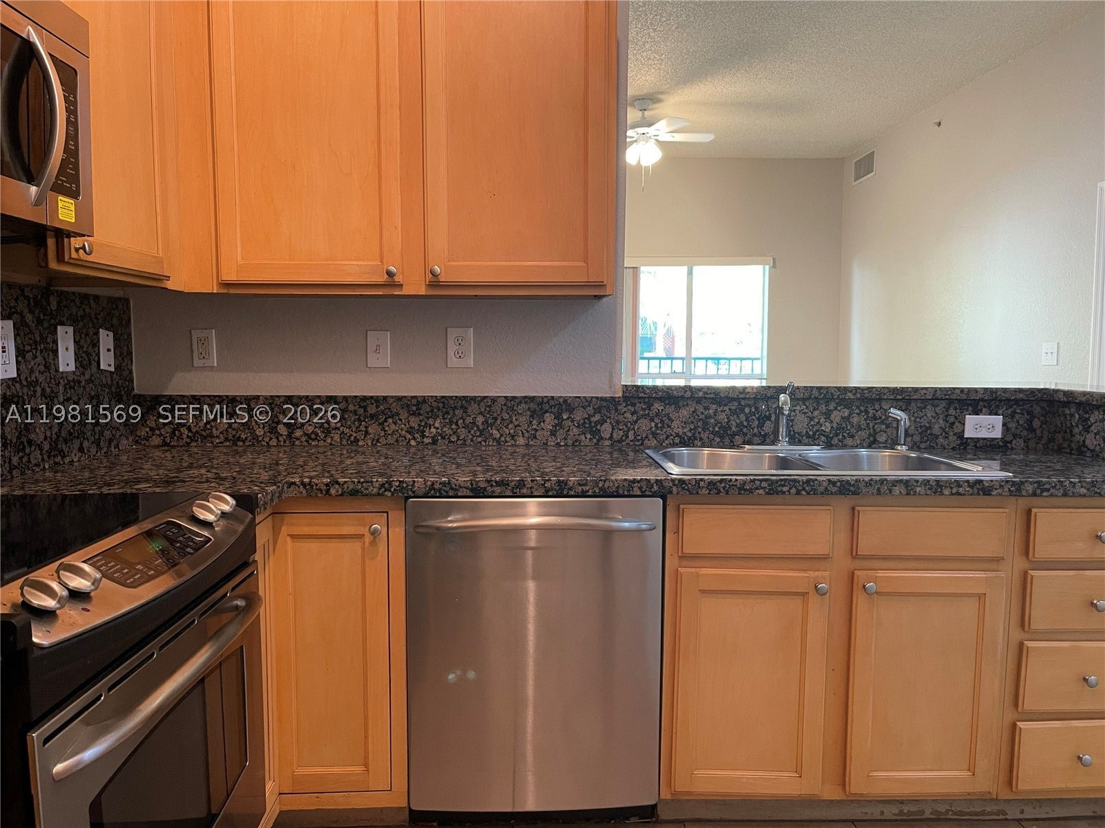 6001 SW 70th St 130