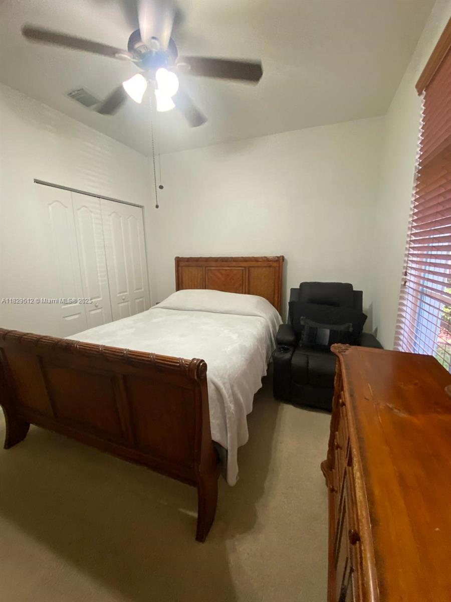 MANDARIN LAKES - Residential