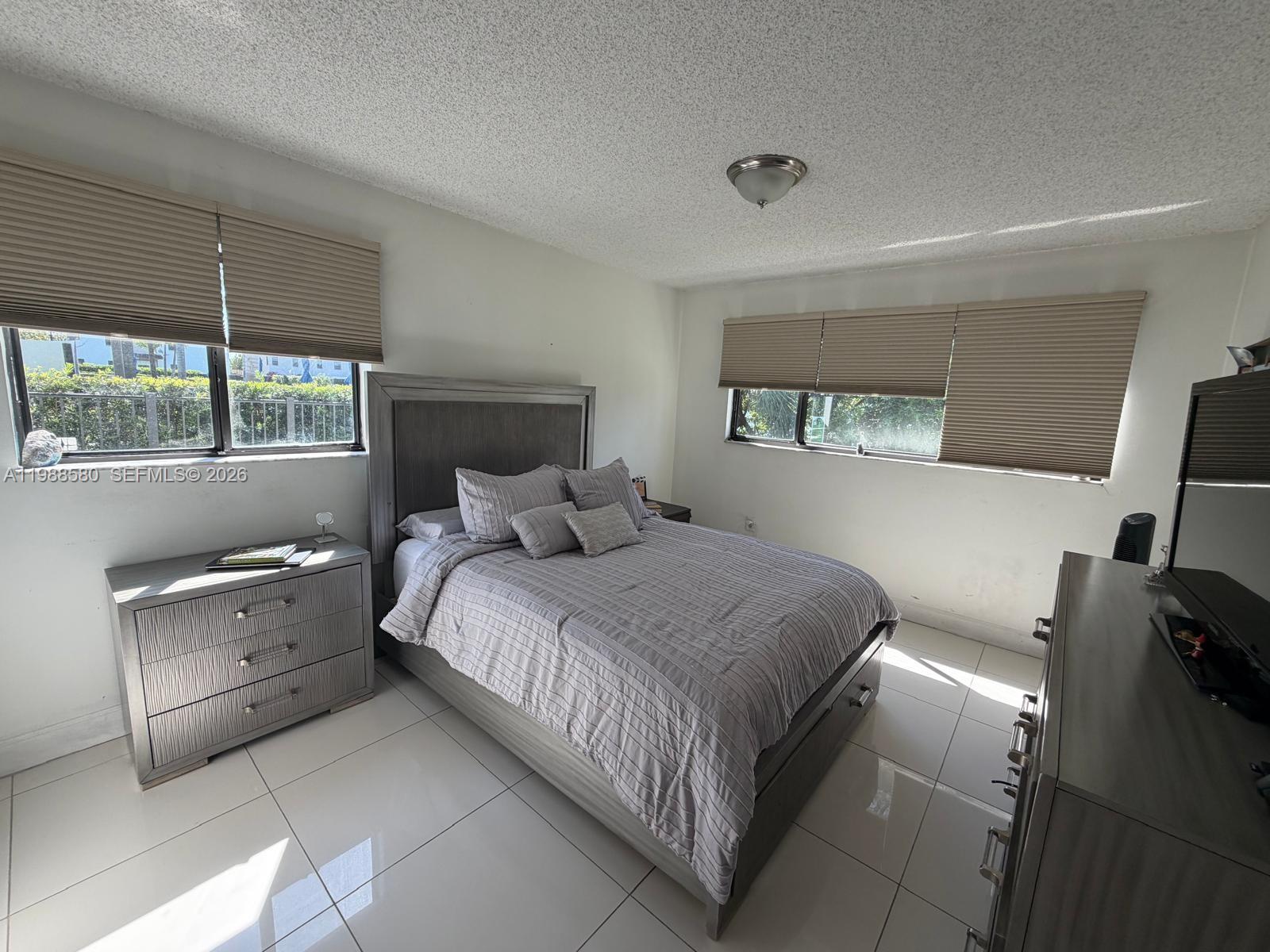 CARMEL LAKES CONDO NO 6 - Residential Lease