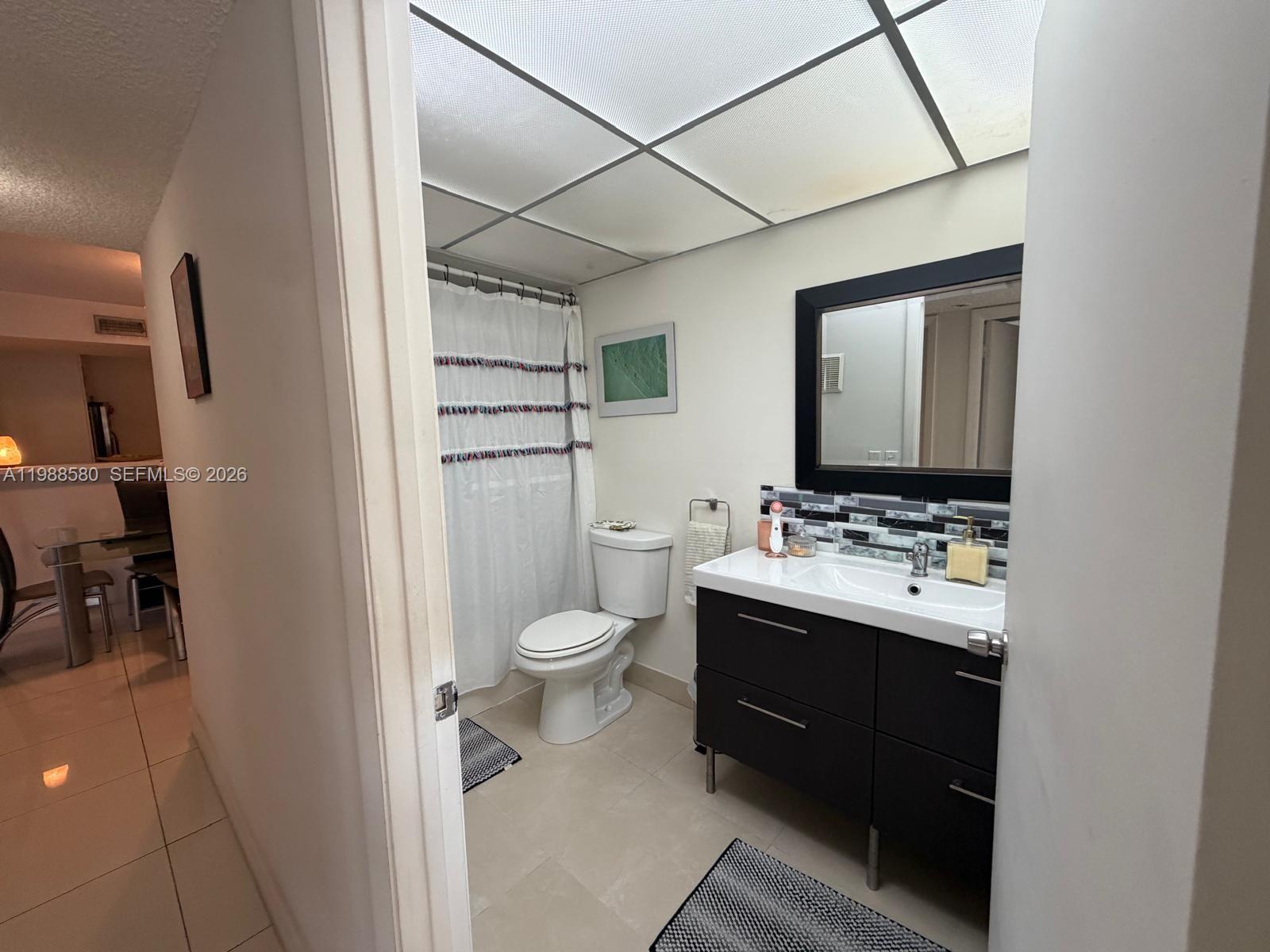 CARMEL LAKES CONDO NO 6 - Residential Lease