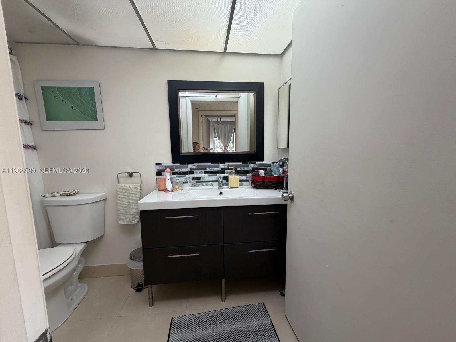 CARMEL LAKES CONDO NO 6 - Residential Lease