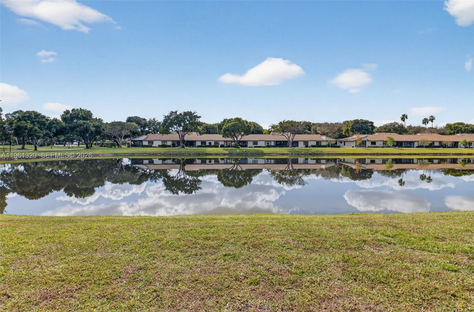 WHISPER WALK SEC D CONDO - Residential