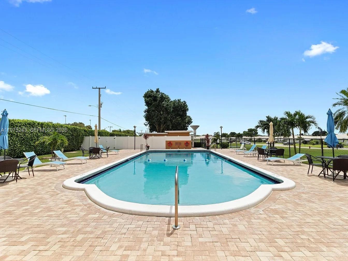 HIGH POINT WEST CONDO 2 - Residential