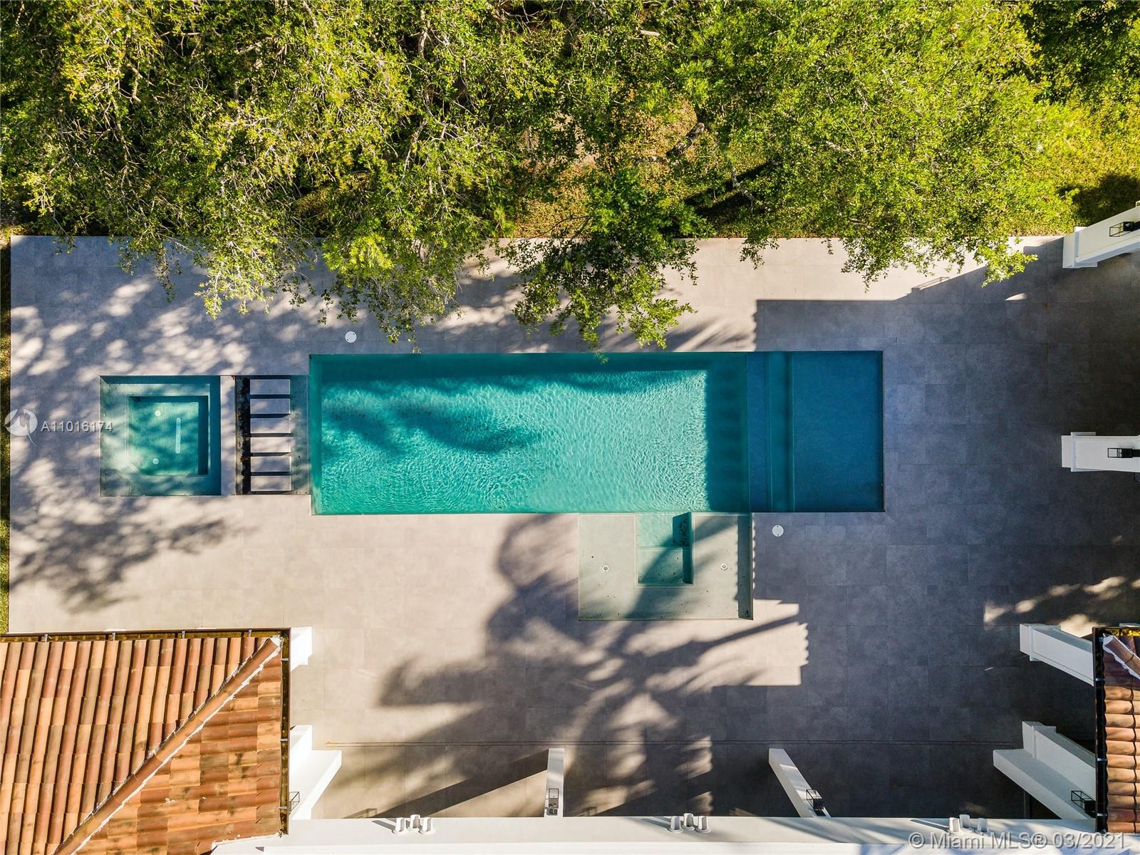 ROCKDALE ESTATES - Residential