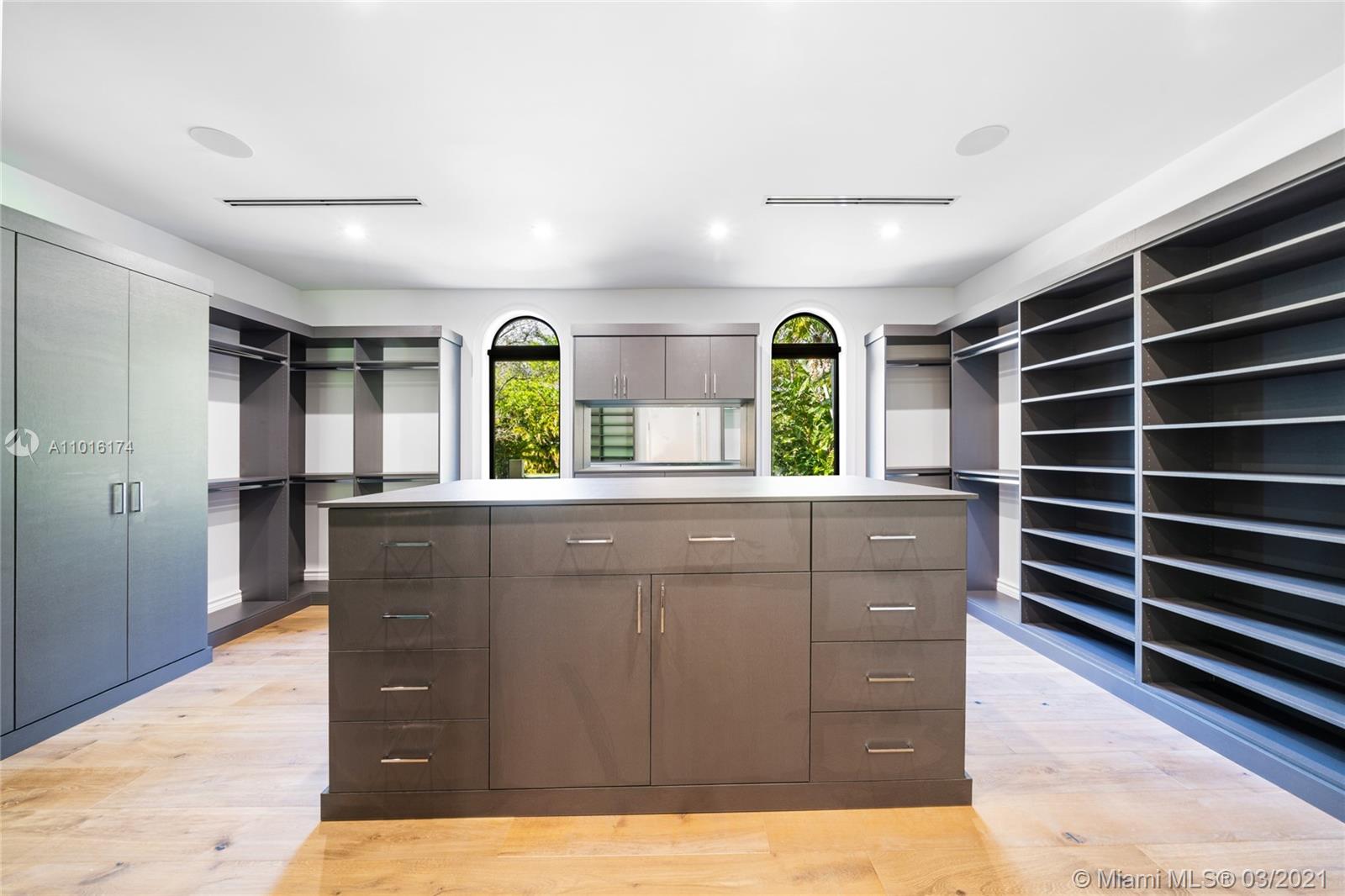 ROCKDALE ESTATES - Residential