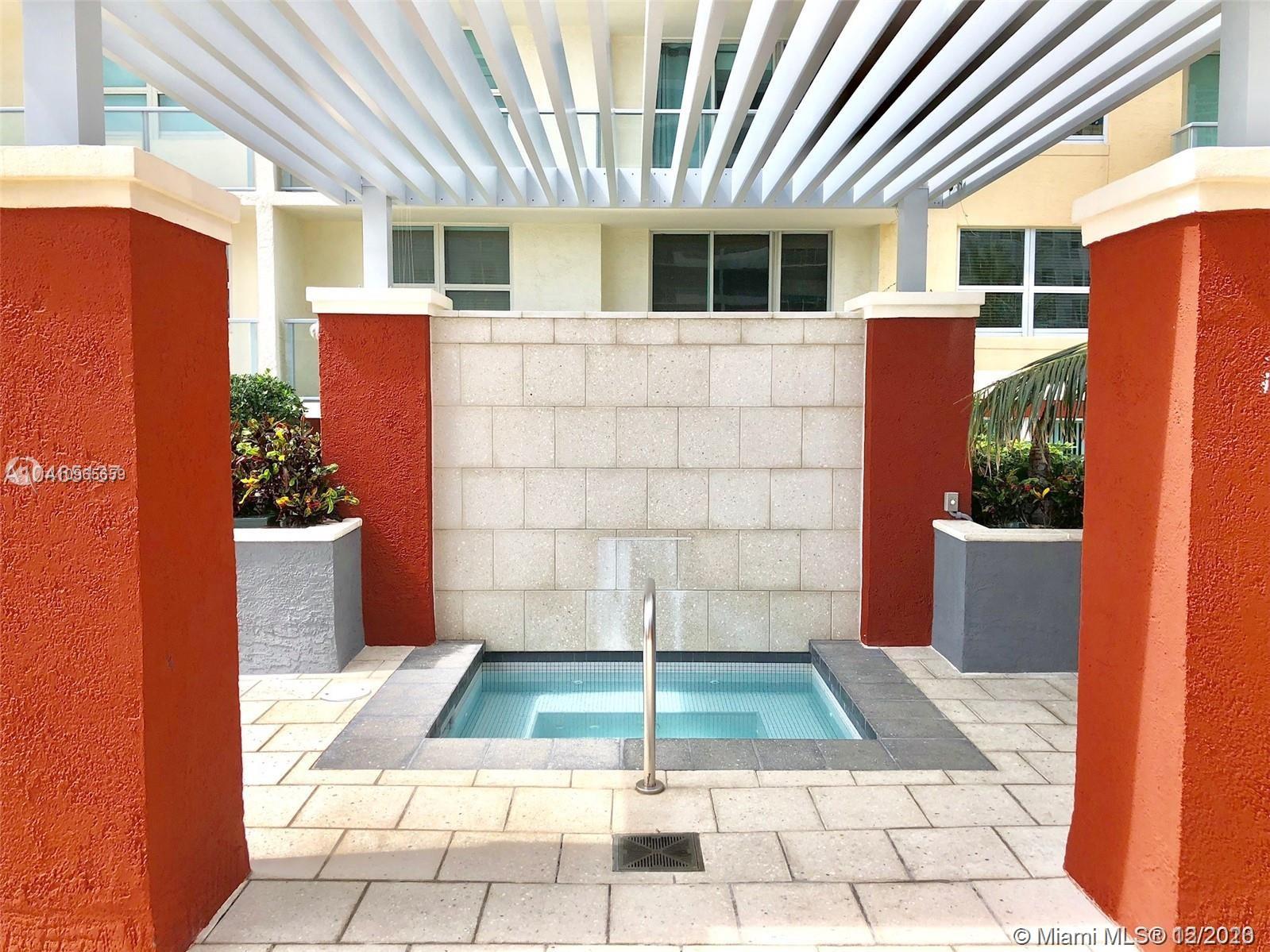 THE MARK ON BRICKELL COND - Residential