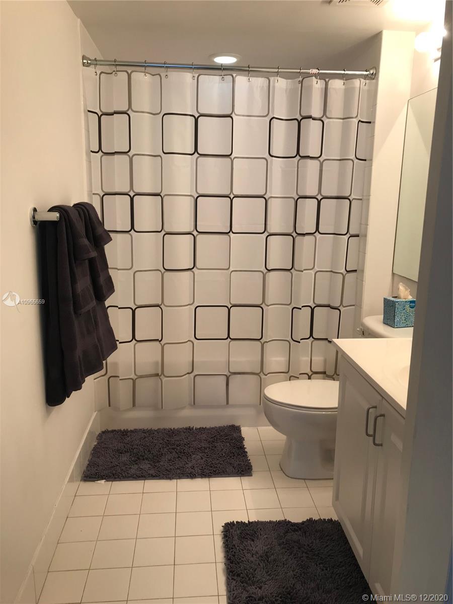 THE MARK ON BRICKELL COND - Residential