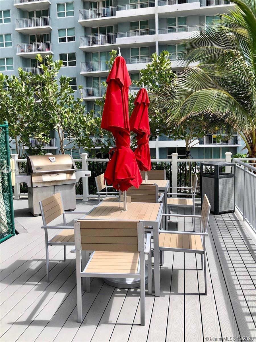 THE MARK ON BRICKELL COND - Residential